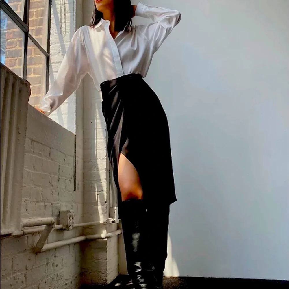 Babaton sarong skirt NWT - Duty Rose - Picture 1 of 8